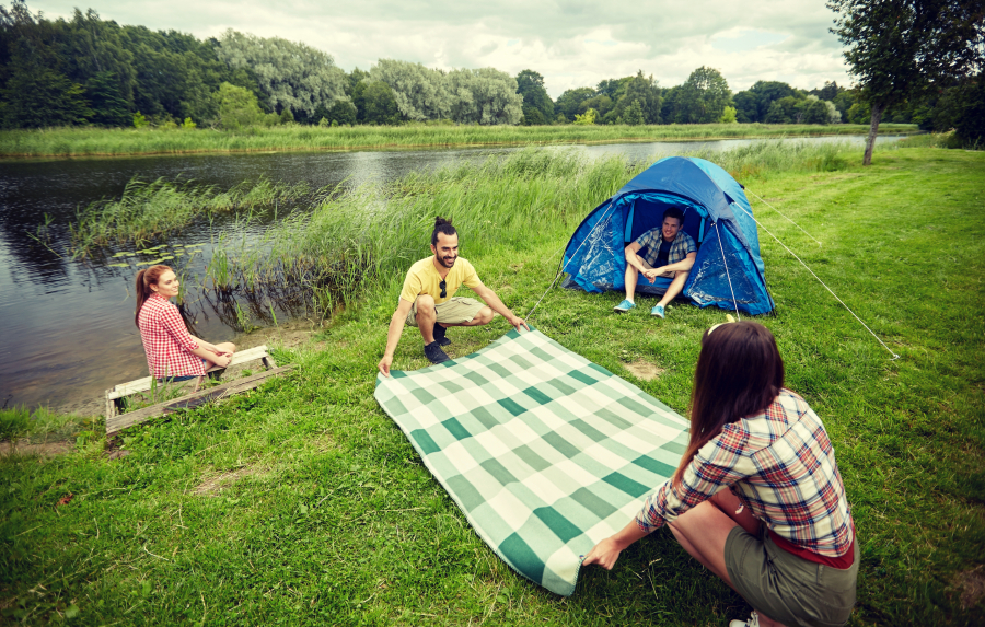 famille en emplacement camping Dordogne 